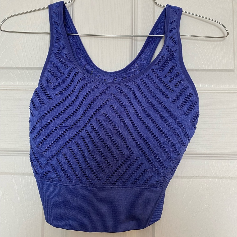 Victoria secret sports bra size small. Purple crochet detail medium activity.